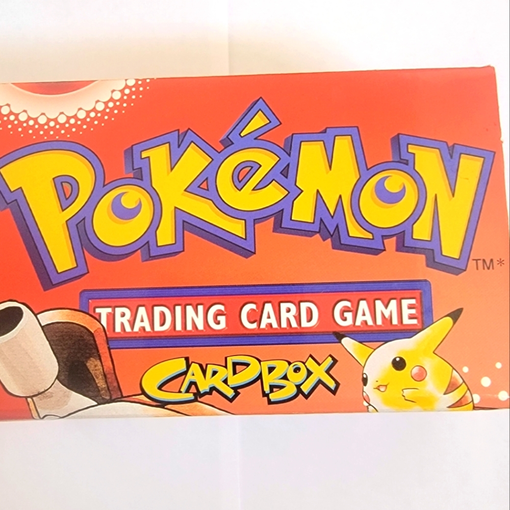 VINTAGE NINTENDO 1999 " POKÉMON TRADING CARD GAME CARD BOX "
